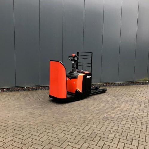 BT elektropallettruck type LPE 200, Zakelijke goederen, Machines en Bouw | Heftrucks en Intern transport, Palletwagen, Elektrisch