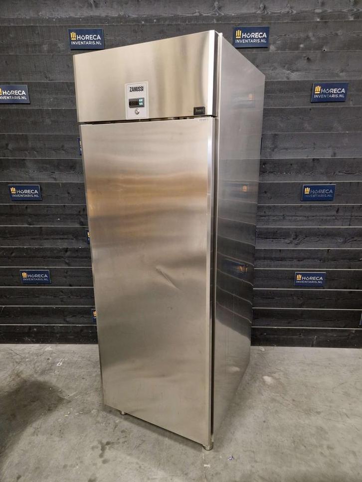 Vrieskast | zanussi | enkeldeurs vrieskast | 670 liter | RVS, Zakelijke goederen, Horeca | Keukenapparatuur, Gebruikt, Koelen en Vriezen
