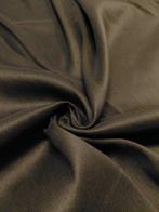 Club House Italia Gynius – Eleganza sobria per arredi -