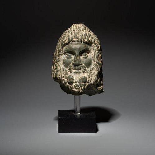 Oud-Egyptisch Steen Hoofd van een sculptuur van de god, Verzamelen, Mineralen en Fossielen