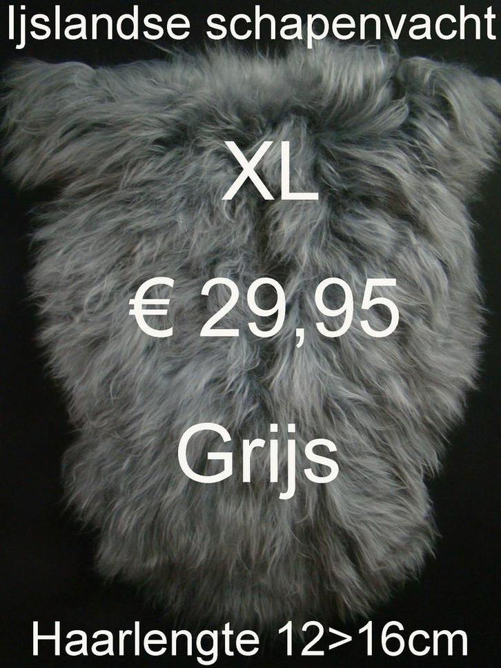 Schapenvacht GRIJS IJSLANDSE GRIJZE langharige vacht € 29,95, Huis en Inrichting, Woonaccessoires | Overige, Nieuw, Ophalen of Verzenden
