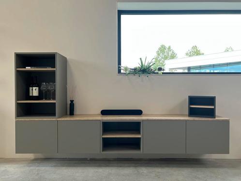 Mat Zwevend tv meubel | In diverse kleuren mogelijk!, Huis en Inrichting, Kasten | Televisiemeubels, 25 tot 50 cm, Nieuw, Eikenhout