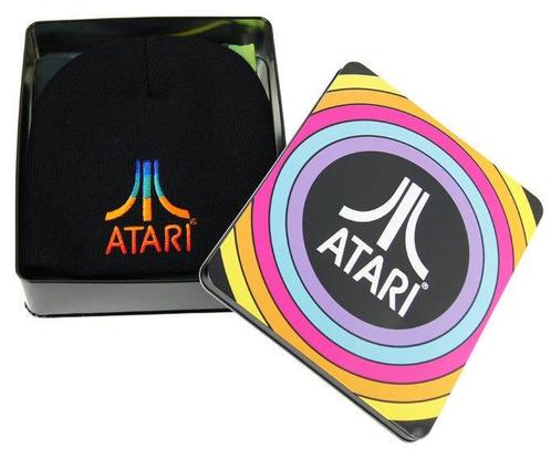 Joystick Junkies Atari Fanpakket in blik met T-Shirt + Muts, Kleding | Heren, Mutsen, Sjaals en Handschoenen, Nieuw, Verzenden