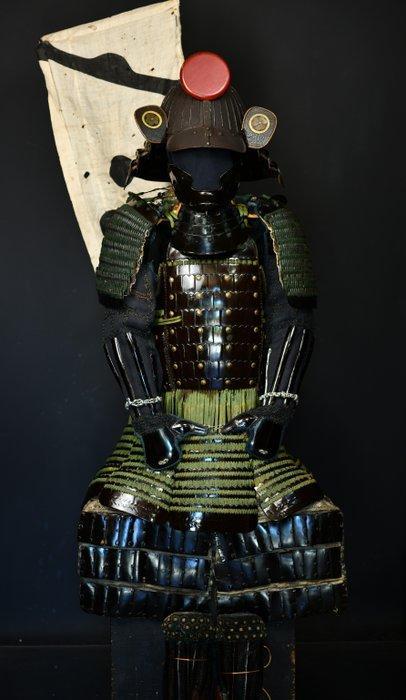 Yoroi volzet Samurai-harnas - Koper, Zijde, Ijzer - Japan -, Antiek en Kunst, Antiek | Overige Antiek