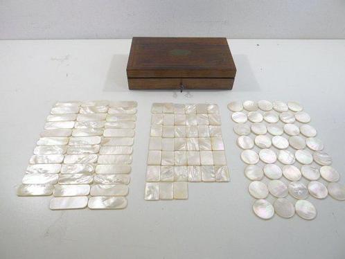 Frankrijk - 112 Jetons NACRE Casino fin XIXème (poker chips), Antiek en Kunst, Antiek | Overige Antiek