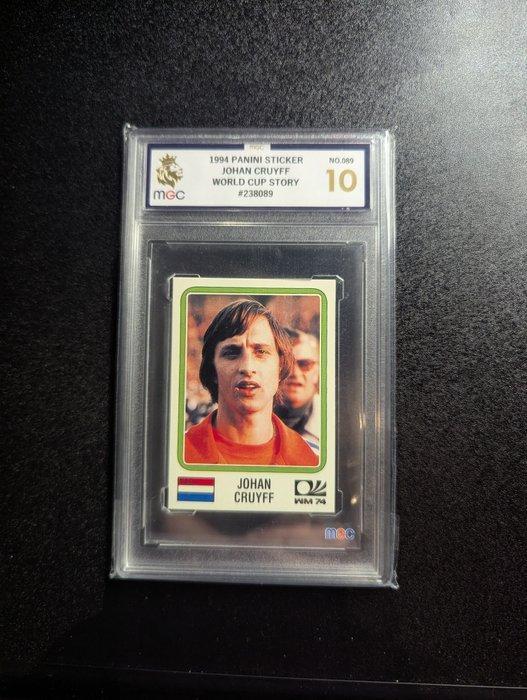 Panini World Cup Story - #89 Johan Cruyff 89 - MGC 10 Graded, Verzamelen, Stickers