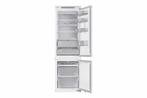 Samsung BRB26705EWW koel-vriescombinatie Ingebouwd E Wit699, Witgoed en Apparatuur, Koelkasten en IJskasten, Ophalen of Verzenden