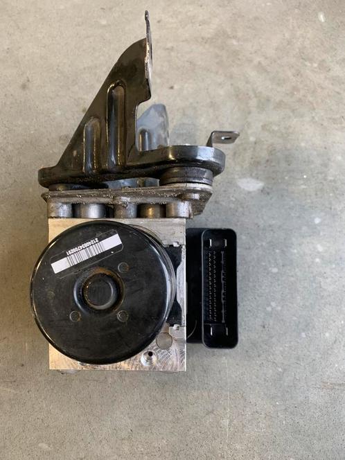 Mercedes W221 S400 abs esp pomp blok A2215453016 A2214310048, Auto-onderdelen, Remmen en Aandrijving, Gebruikt, Mercedes-Benz