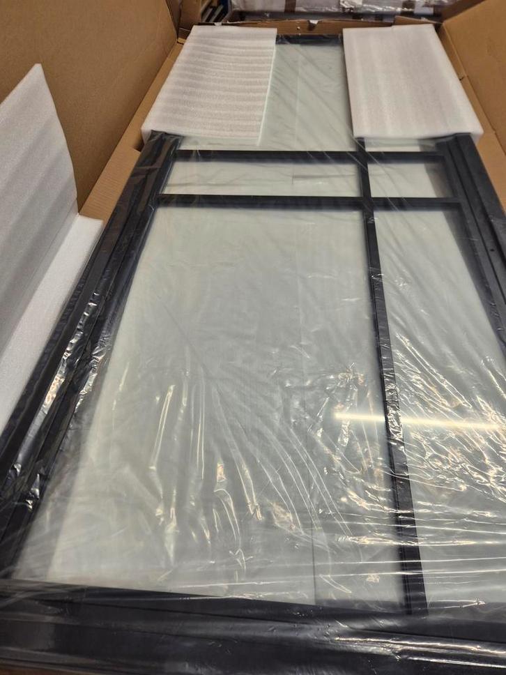 Nieuwe stalendeur met kozijn in verpakking vanaf €300, Doe-het-zelf en Verbouw, Deuren en Horren, Nieuw, Glas, Metaal, Binnendeur