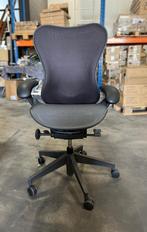 Herman Miller Mirra 2 Bureaustoel, Full Option Zwart, Ergonomisch, Bureaustoel, Zo goed als nieuw, Zwart