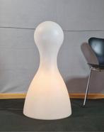 Leola - Lamp - Birillo - PE - Grote uitvoering van kegel