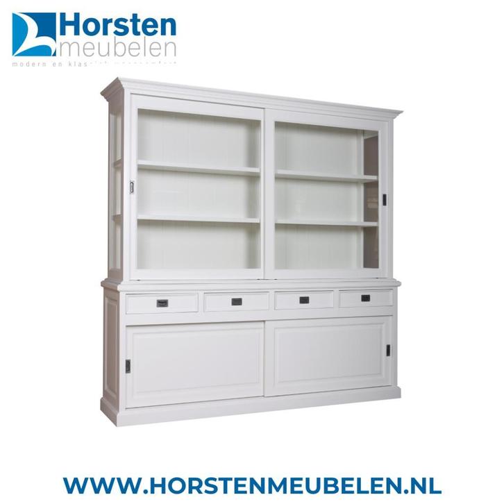 XO | KASTEN | DRESSOIR | BERGKAST | CHIC | COSY | EYEGLASS, Huis en Inrichting, Kasten | Dressoirs