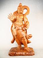 The guardian deity of the Asakusa  Kaminarimon ,