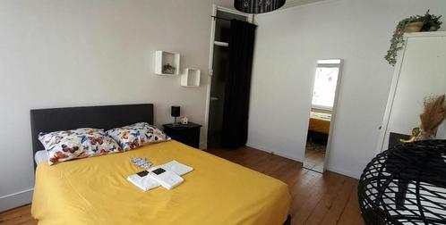 Studio te huur in Schiedam - 100 m² - 2 kamer(s) - 2 kamers, Huizen en Kamers, Kamers te huur, Rotterdam