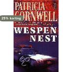 Wespennest / Poema thriller 9789024536429 Patricia Cornwell, Verzenden, Gelezen, Patricia Cornwell