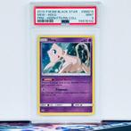 Pokémon Graded card - Mew holo #SM215 - Pokémon - PSA 9, Hobby en Vrije tijd, Verzamelkaartspellen | Pokémon, Nieuw
