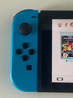 Nintendo - Switch - with Joy-Con controllers (Neon Red /, Nieuw