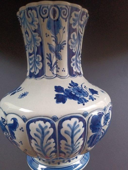 De Porceleyne Fles, Delft - VR Roggeveen - Vaas -, Antiek en Kunst, Antiek | Glas en Kristal