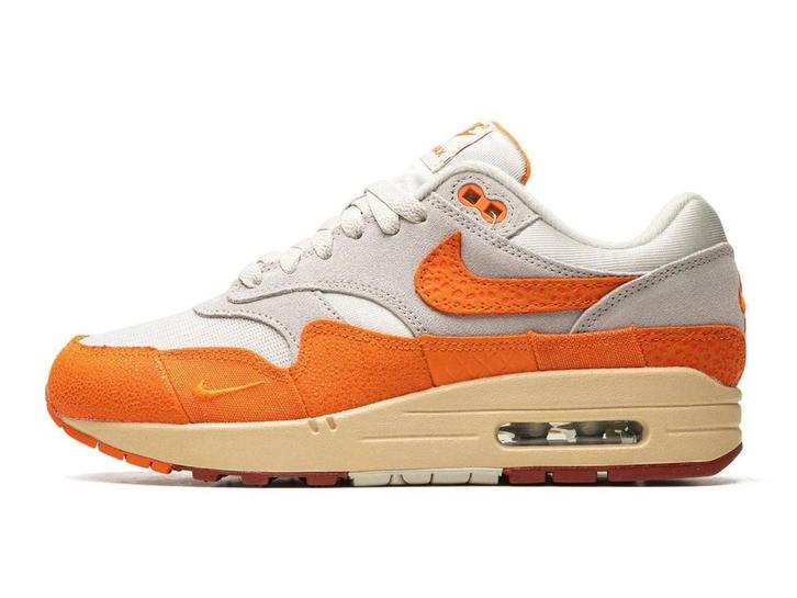 Nike Air Max 1 Magma Orange - Maat 42 EU, Kleding | Heren, Schoenen, Ophalen of Verzenden
