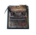 Arianna De Blanck (2003) - CENSORED - Typewriter /Stiletto