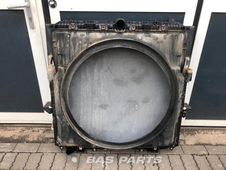 Radiator Mercedes A 960 500 08 01, Auto-onderdelen, Vrachtwagen-onderdelen, Gebruikt, Mercedes-Benz, Motor en Toebehoren, Ophalen