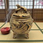 Wierookvat - Koro - Brons - Quimera en Relief van Vogels