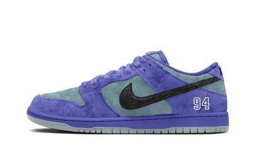 Nike SB Dunk Low Supreme 94 Ink beschikbaar voor biedingen