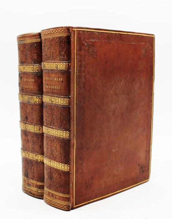 Gregorio IX - [Post Incunable] Decretales [Bound w:], Antiek en Kunst, Antiek | Boeken en Bijbels