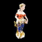 Sitzendorf - Tall figurine of peasant flower seller -, Antiek en Kunst
