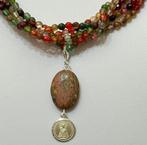 Agata multicolor met loshangende hanger Virgen Maria en, Antiek en Kunst