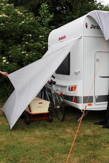 Eurotrail Bike Shelter (Luifels  Voortenten Eurotrail) beschikbaar voor biedingen