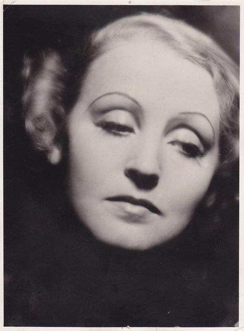 Unknown - Brigitte Helm Star of the Film Metropolis, Antiek en Kunst, Kunst | Schilderijen | Modern