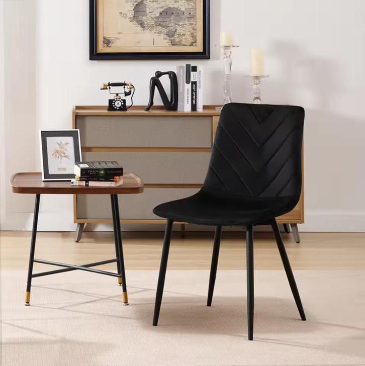 Set van 4 Fluwelen Eetkamerstoelen – Metalen Poten, Huis en Inrichting, Stoelen, Nieuw, Verzenden