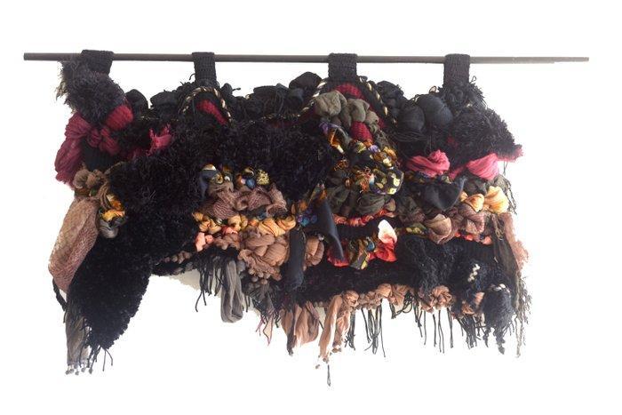Catherine Hélie - Textiel - 85 cm - 45 cm, Antiek en Kunst, Kunst | Designobjecten