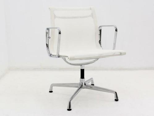 Vergaderstoel Vitra EA 107 - chroom - netwave gebroken wit -, Zakelijke goederen, Kantoor en Winkelinrichting | Kantoormeubilair en Inrichting