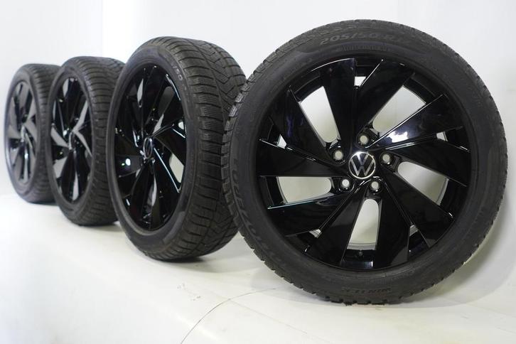 Volkswagen Golf 5 6 7 8 Belmont 17 inch velgen Pirelli Winte, Auto-onderdelen, Banden en Velgen, Velg(en), Gebruikt, 17 inch, Winterbanden