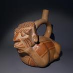 Moche, Peru, Terracotta Mooie Huaco figuratief. 20 cm L. 400, Verzamelen