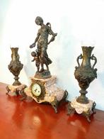 Klok en garnituur set - L et F Moreau - Zinklegering,, Antiek en Kunst