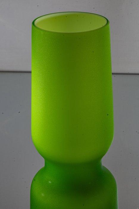 Carlo Moretti - Vaas - Groen vaasobject - Hoogte 18 cm -, Antiek en Kunst, Antiek | Glas en Kristal