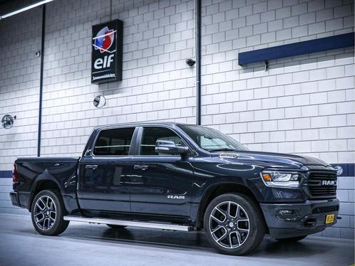 Dodge Ram 1500 Big Horn | Panoramadak | 5.7L HEMI V8 4x4 Cre, Auto's, Bestelauto's, Onderhoudsboekje, Lease, Zwart, Automaat, Overige kleuren
