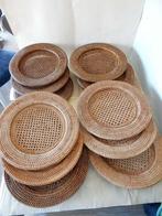 Flamant - Bord - Rattan - Set van twaalf ronde charger