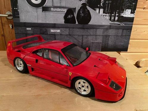 Pocher 1:8 - Modelauto - Ferrari F40, Hobby en Vrije tijd, Modelauto's | 1:5 tot 1:12