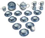 Chinese blauw wit porseleinen kop-en schotel en theepot, Antiek en Kunst, Ophalen