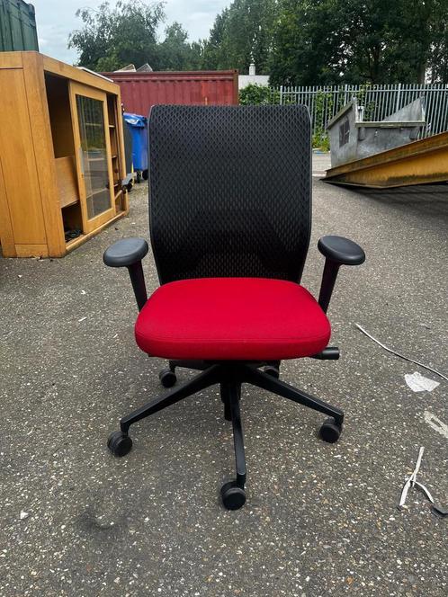 20x Refurbished Vitra ID Mesh | Bureaustoel | Ergonomisch, Huis en Inrichting, Bureaustoelen, Bureaustoel, Rood, Zo goed als nieuw