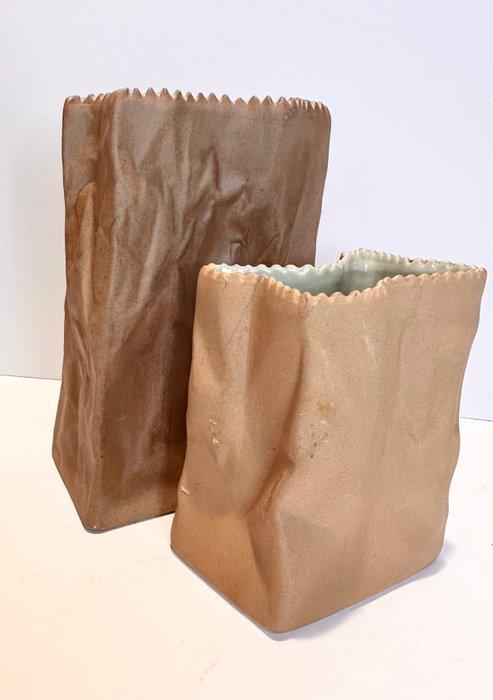 Rosenthal - Tapio Wirkkala - Vaas (2) - Fiets niet - Biscuit, Antiek en Kunst, Antiek | Meubels | Stoelen en Banken