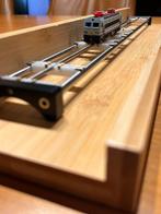 DBD N N - Model treinbevestiging (1) - Houten voetstuk met, Nieuw