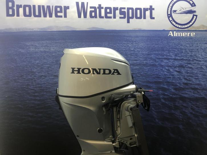 Honda 60 pk buitenboordmotor 5 vaaruren, Watersport en Boten, Buiten- en Binnenboordmotoren, Buitenboordmotor, 30 pk of meer, Viertaktmotor