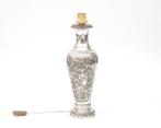 Tafellamp met zilveren voet, Hongkong of Kanton, 1880-1920