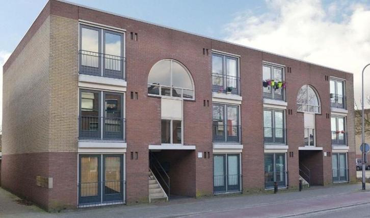 Te Huur 3 Kamer Appartement Hoge Bothofstraat In Enschede, Huizen en Kamers, Huizen te huur, Direct bij eigenaar, Overijssel, Appartement