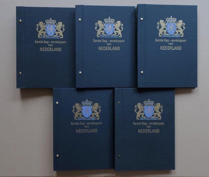 Nederland - 5 DAVO FDC-Albums linnen omslag, wapen, Postzegels en Munten, Postzegels | Nederland
